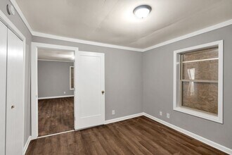 3405 Gwen Dr in Nashville, TN - Foto de edificio - Building Photo