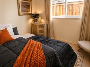 2338 Chesterfield Av in North Vancouver, BC - Building Photo - Building Photo