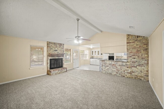 property at 10534 Huntington View Dr