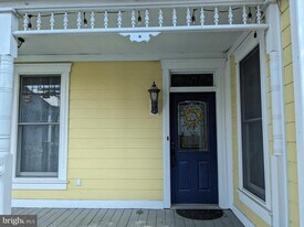 306 N Locust St in Hagerstown, MD - Building Photo