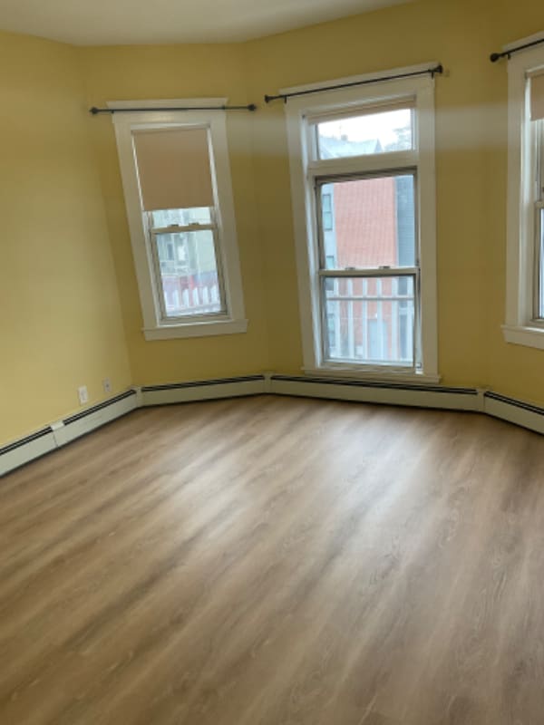 126 Hamilton St in Boston, MA - Building Photo - Building Photo