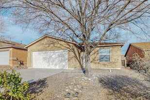 1884 Mesa Grande Loop NE