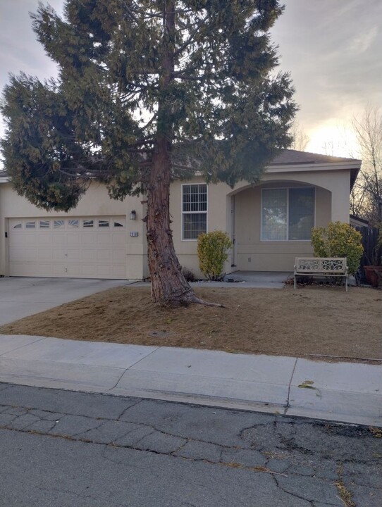 2816 Oxbow Dr in Carson City, NV - Building Photo