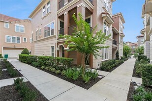 2333 Lobelia Dr in Lake Mary, FL - Building Photo