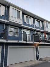 16337 15 Av in Surrey, BC - Building Photo - Building Photo