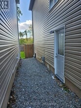 182 Esther Cres in Thorold, ON - Building Photo - Building Photo