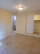 2407 Saint Louis Dr, Unit St Louis Heights in Honolulu, HI - Foto de edificio - Building Photo