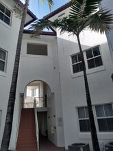 8620 NW 97th Ave, Unit 211 in Doral, FL - Building Photo - Building Photo
