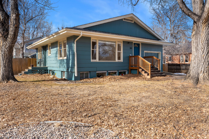 301 Park St in Fort Collins, CO - Building Photo