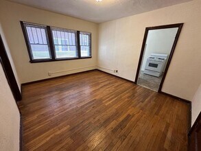 1107 Tijeras Ave NW-Unit -Apt 3 in Albuquerque, NM - Building Photo - Building Photo