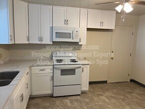 462 E Pine St in Stockton, CA - Building Photo - Building Photo