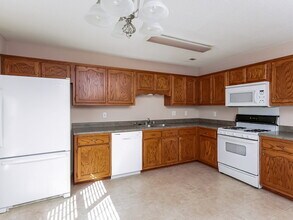 1777 Mary Payton Cove in Southaven, MS - Building Photo - Building Photo