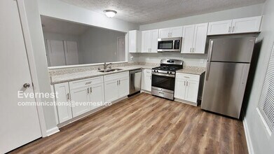1193 Harvest Dale Ct in Stone Mountain, GA - Building Photo - Building Photo