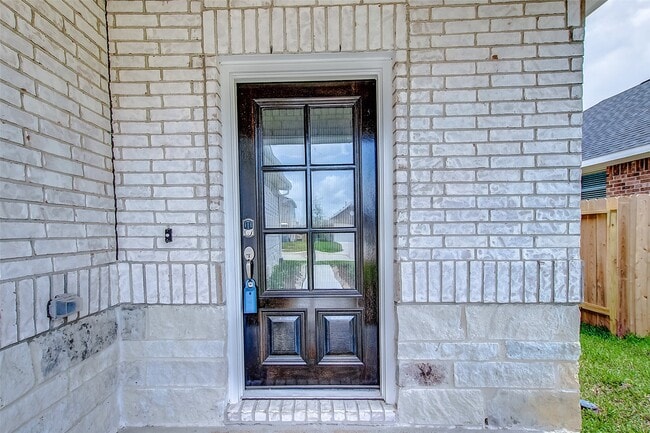 property at 31322 Spotted Saddle Hollow