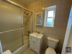 54-42-54-66 66th St in Queens, NY - Building Photo - Building Photo