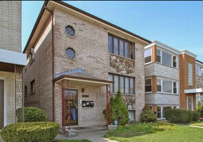 6013 W Gunnison St, Unit 2 in Chicago, IL - Building Photo