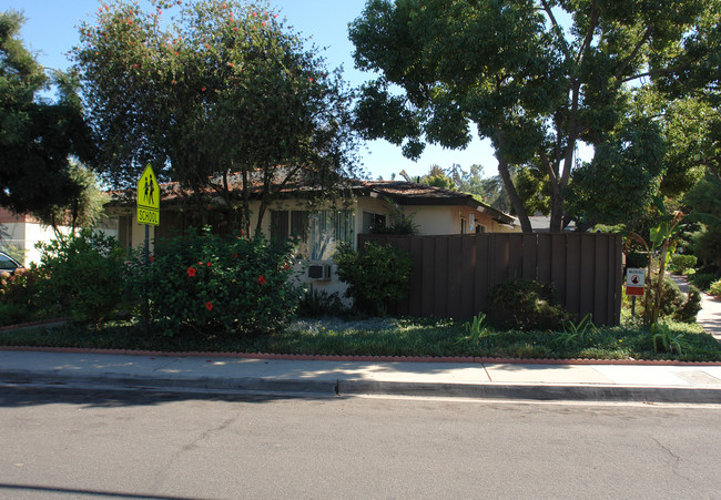 The Cottages in La Mesa, CA - Building Photo - Building Photo