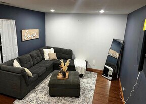 4954-2 W Cullom Ave, Unit 2 bedroom near ohare in Chicago, IL - Building Photo