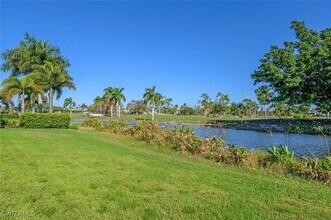 239 Torrey Pines Point in Naples, FL - Building Photo - Building Photo