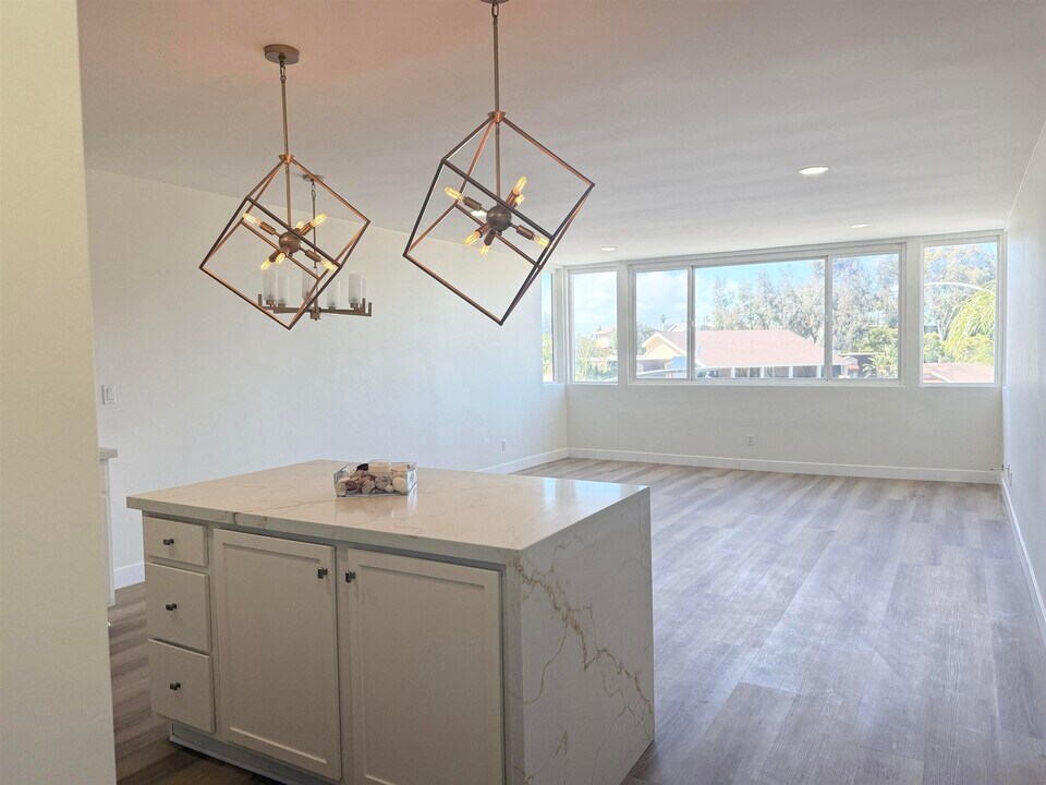 4501 Collwood Blvd-Unit -15 in San Diego, CA - Building Photo