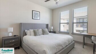 12500 Shadowglen Trce, Unit 10308 in Manor, TX - Building Photo