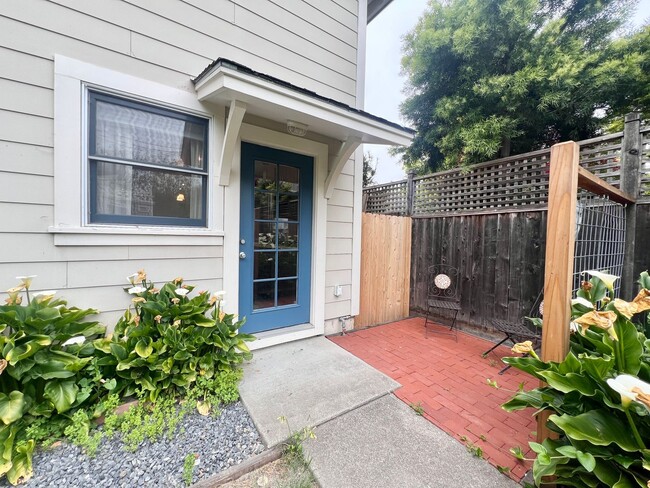 property at 119 10th St