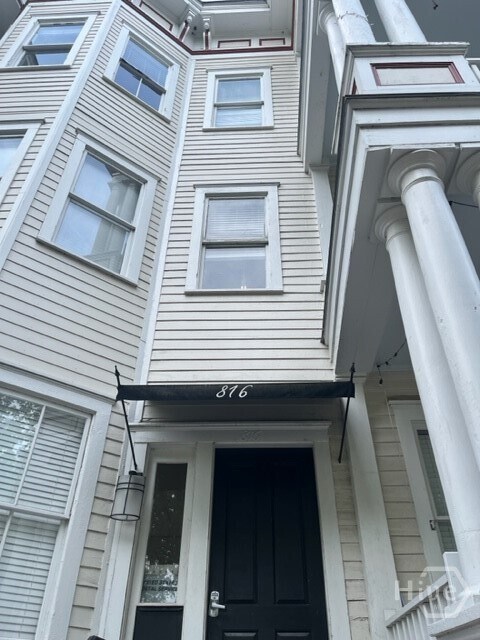 816 Drayton St in Savannah, GA - Foto de edificio - Building Photo