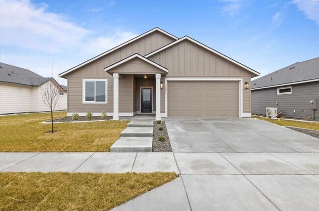 3641 Morningside Pkwy in Richland, WA - Foto de edificio - Building Photo