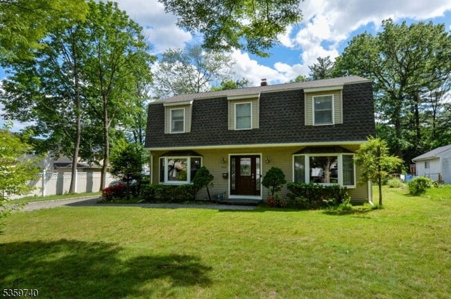 property at 252 Hillside Ave