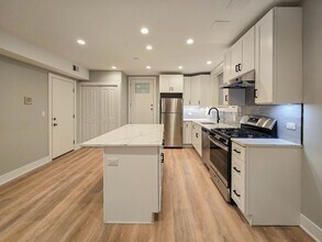 4838 N Wolcott Ave, Unit GDN in Chicago, IL - Building Photo - Building Photo