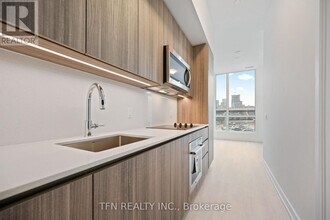 15 Richardson St in Toronto, ON - Building Photo - Building Photo