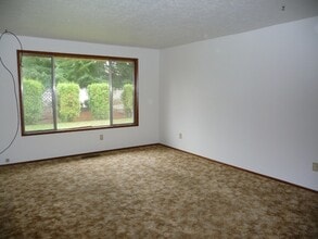 238 Dorcas Dr N in Keizer, OR - Building Photo - Building Photo