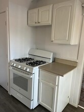 1102 Edith Blvd SE in Albuquerque, NM - Building Photo - Building Photo