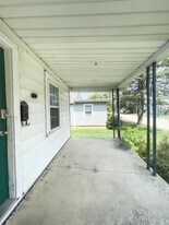 1711 N Ball Ave in Muncie, IN - Building Photo