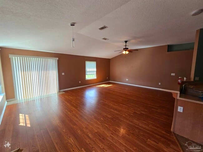2320 Badger Cir in Cantonment, FL - Building Photo - Building Photo