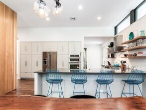 1703 Dexter St in Austin, TX - Building Photo - Building Photo