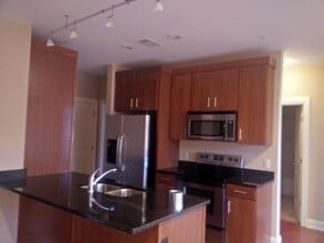 702 Wedgewood Park, Unit 404 in Nashville, TN - Building Photo - Building Photo