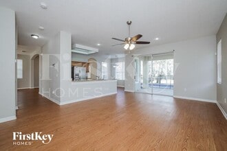 1660 The Oaks Blvd in Kissimmee, FL - Building Photo - Building Photo