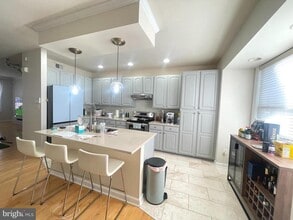 4036 Royal Lytham Dr in Fairfax, VA - Building Photo - Building Photo