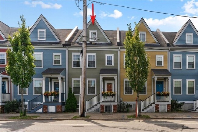 18 Bridgham St in Providence, RI - Building Photo - Building Photo