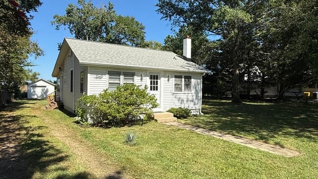 property at 5549 Harford St