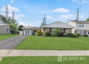 57 Garland Ln in Willingboro, NJ - Building Photo - Building Photo