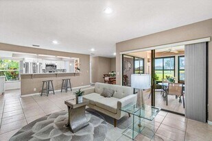 5944 Forest Grove Dr in Boynton Beach, FL - Building Photo