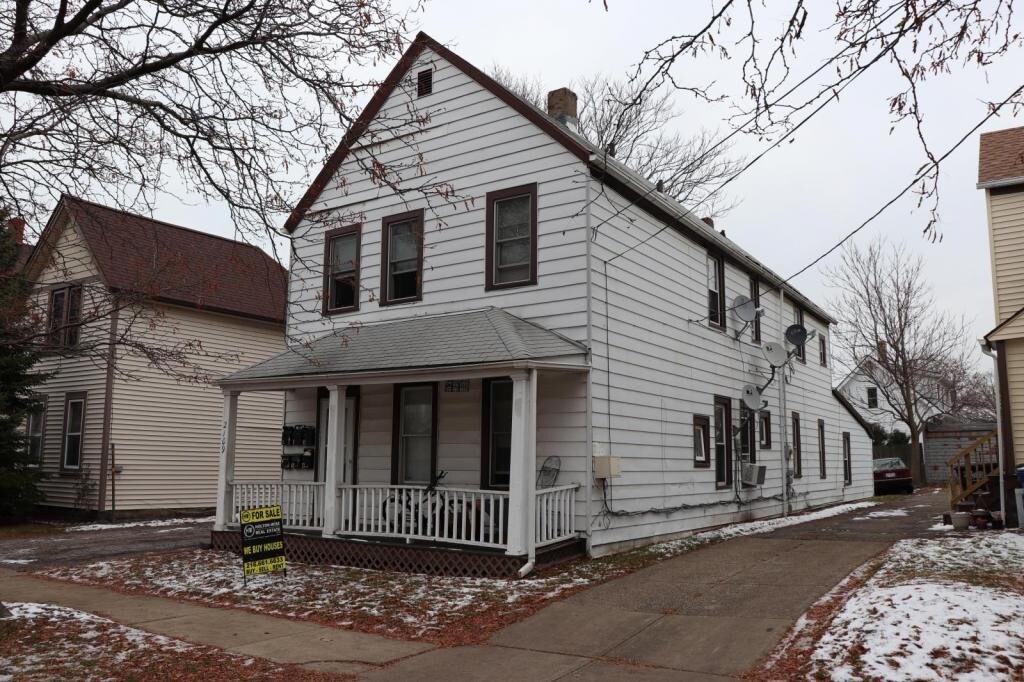2109 Halstead Ave-Unit -#06 in Lakewood, OH - Building Photo