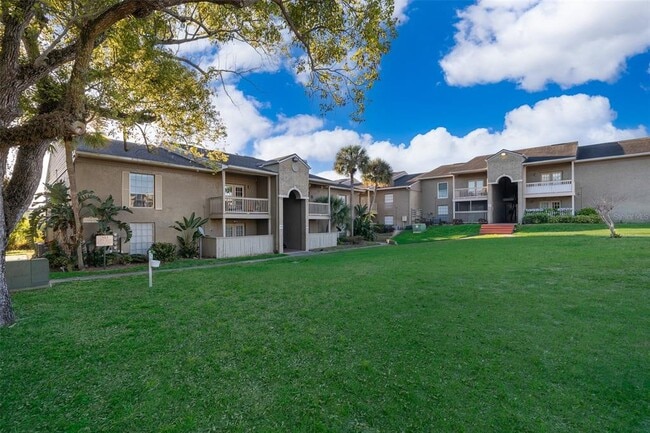 property at 305 Wymore Rd