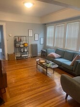 104 W Quincy St, Unit 1 in Somerville, MA - Building Photo - Building Photo