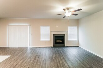 859 Sara Mdw Rd in Loganville, GA - Building Photo - Building Photo