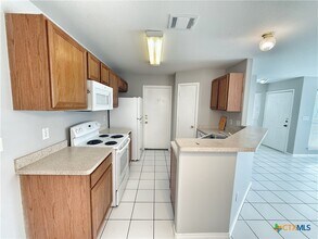 2754 FM1044 in New Braunfels, TX - Building Photo - Building Photo