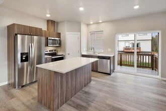 1837 Eastgate Loop in Ferndale, WA - Building Photo - Building Photo