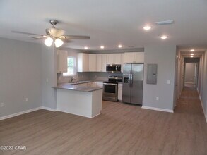 1132 Mulberry Ave in Panama City, FL - Building Photo - Building Photo